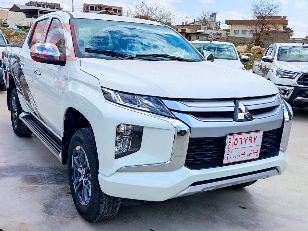 ميتسوبيشي L200